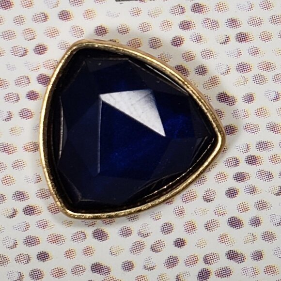 Blue Faceted Triangle Stud Earrings – Gold Triangle Trim – Geometric Jewelry - Picture 5 of 13